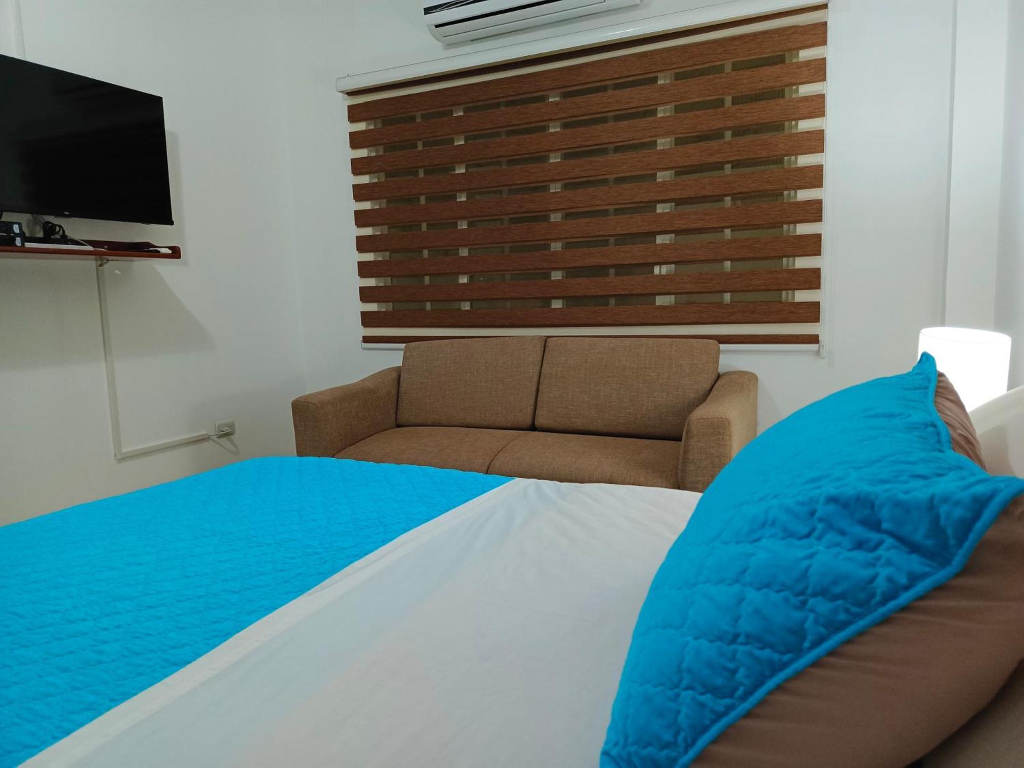 Teresita'S House Suites Con Cocina Privada Пуэрто-Бакерисо-Морено Экстерьер фото
