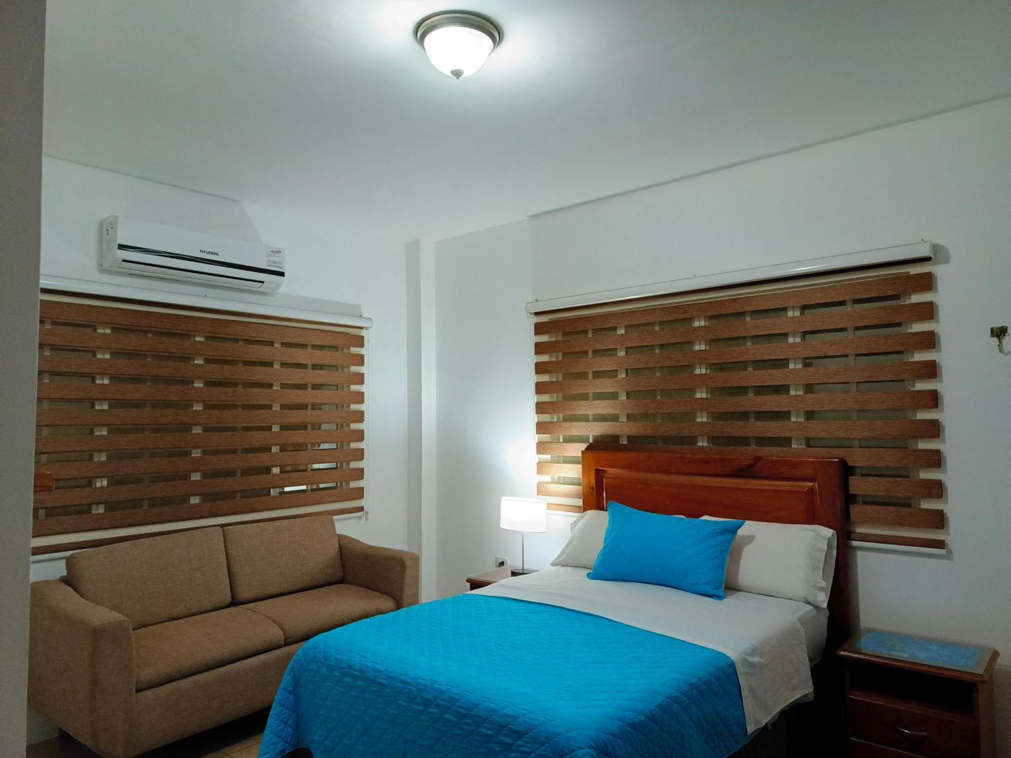Teresita'S House Suites Con Cocina Privada Пуэрто-Бакерисо-Морено Экстерьер фото