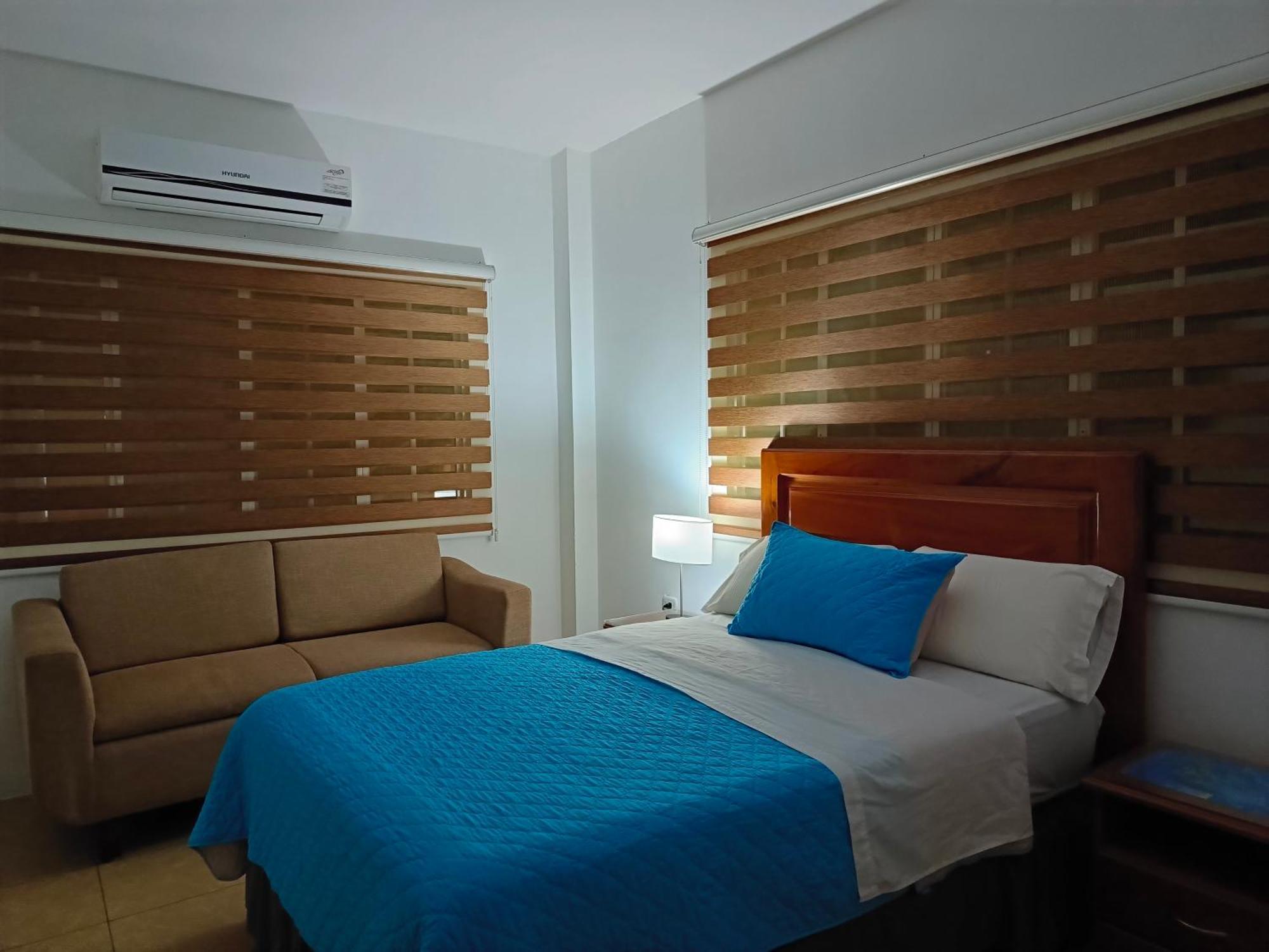 Teresita'S House Suites Con Cocina Privada Пуэрто-Бакерисо-Морено Экстерьер фото